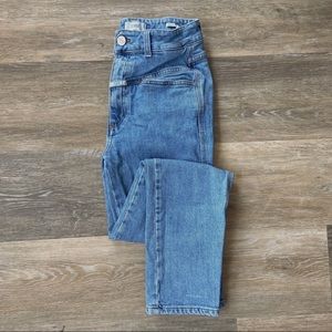 Closed Denim Pedal Pusher in A Better Blue